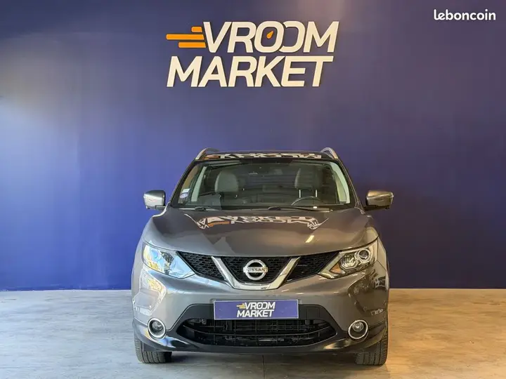 Nissan Qashqai 2015 photo 2