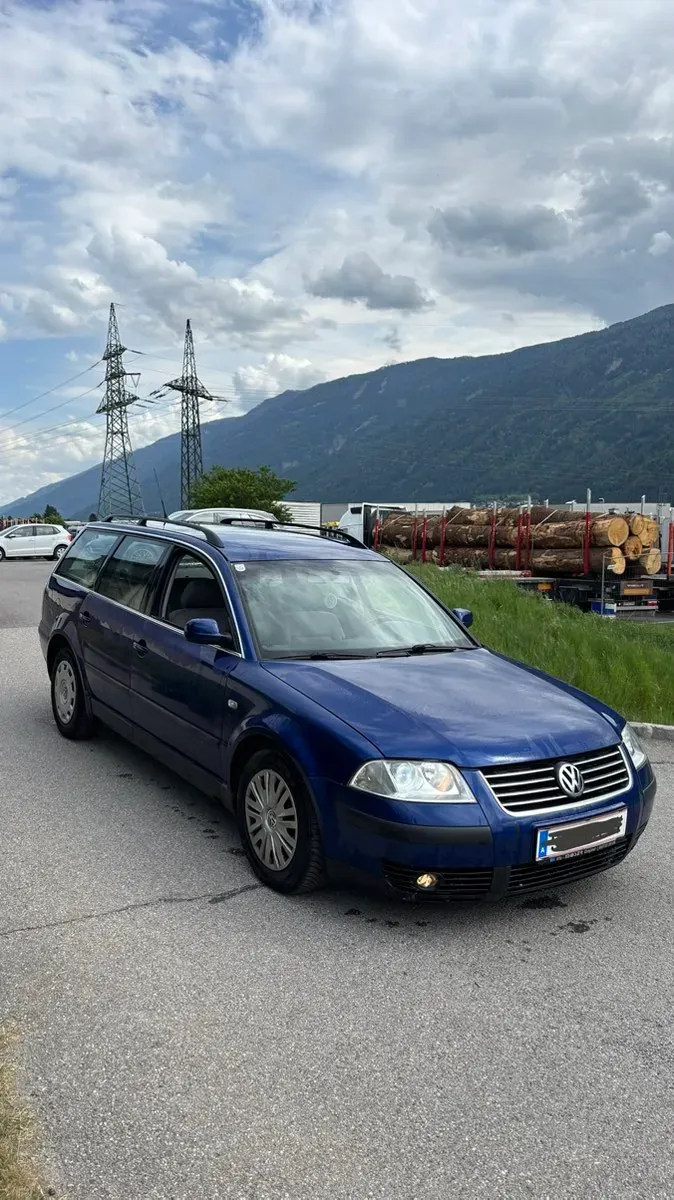 Volkswagen Passat 2001 photo 2
