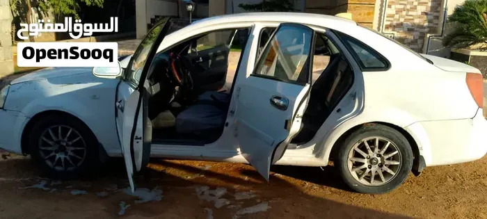 Daewoo Lacetti 2008 photo 4