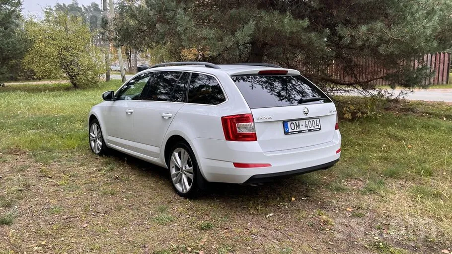 Skoda Octavia 2015 photo 3