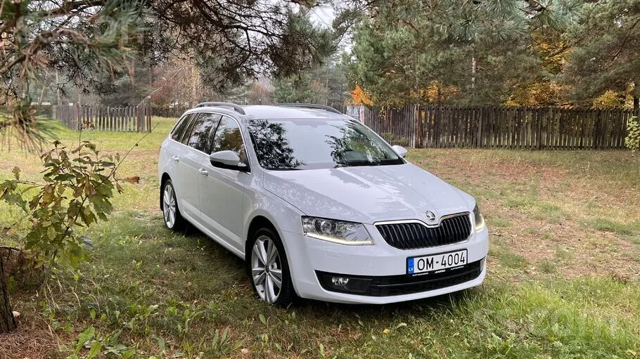 Skoda Octavia 2015 photo 2