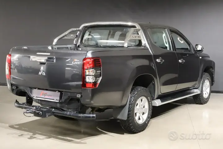 Mitsubishi L200 2020 photo 2