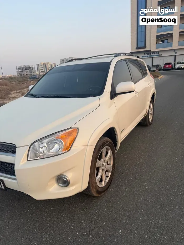 Toyota Rav 4 2010 photo 2