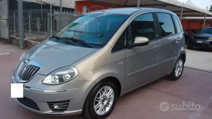Lancia Musa 2012 photo 2