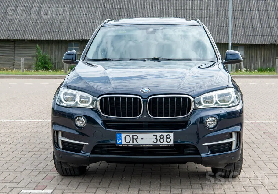 BMW X5 2017 photo 2