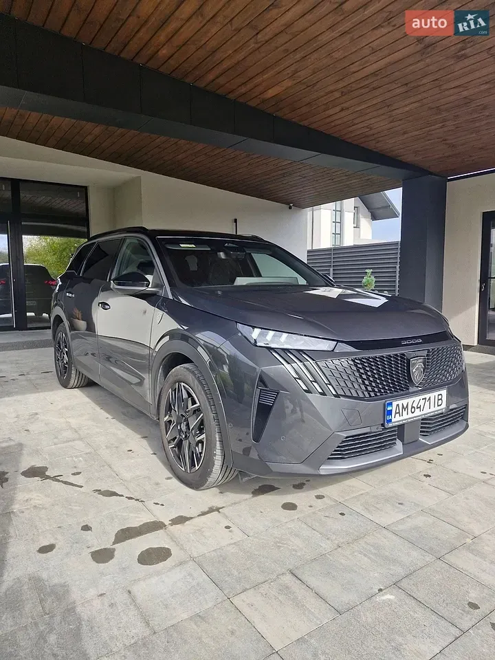 Peugeot 5008