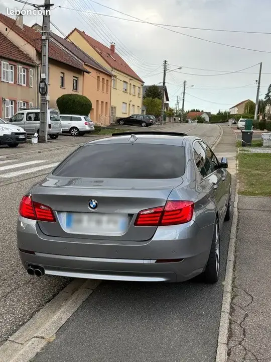 BMW Série 5 2010 photo 3