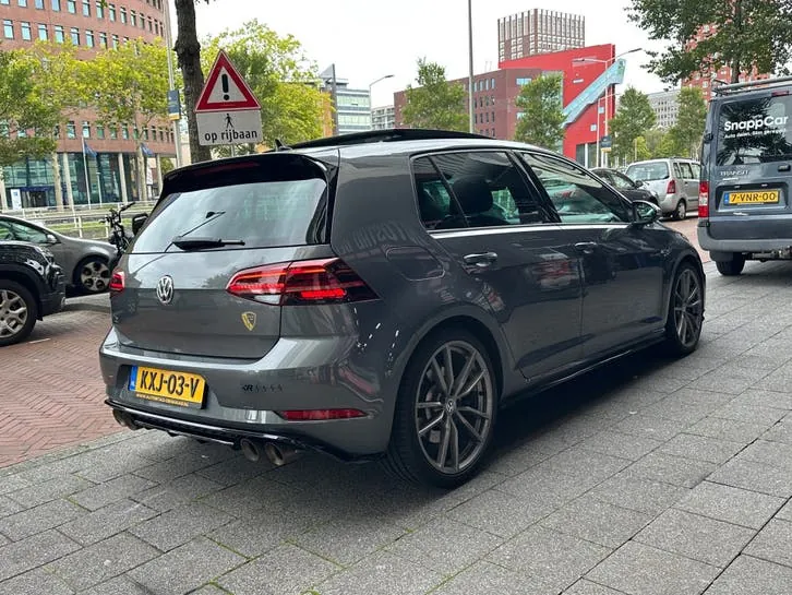 Volkswagen Golf 2019 photo 3