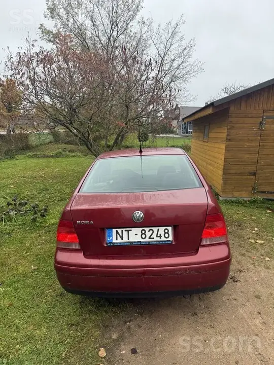 Volkswagen Bora 1999 photo 5