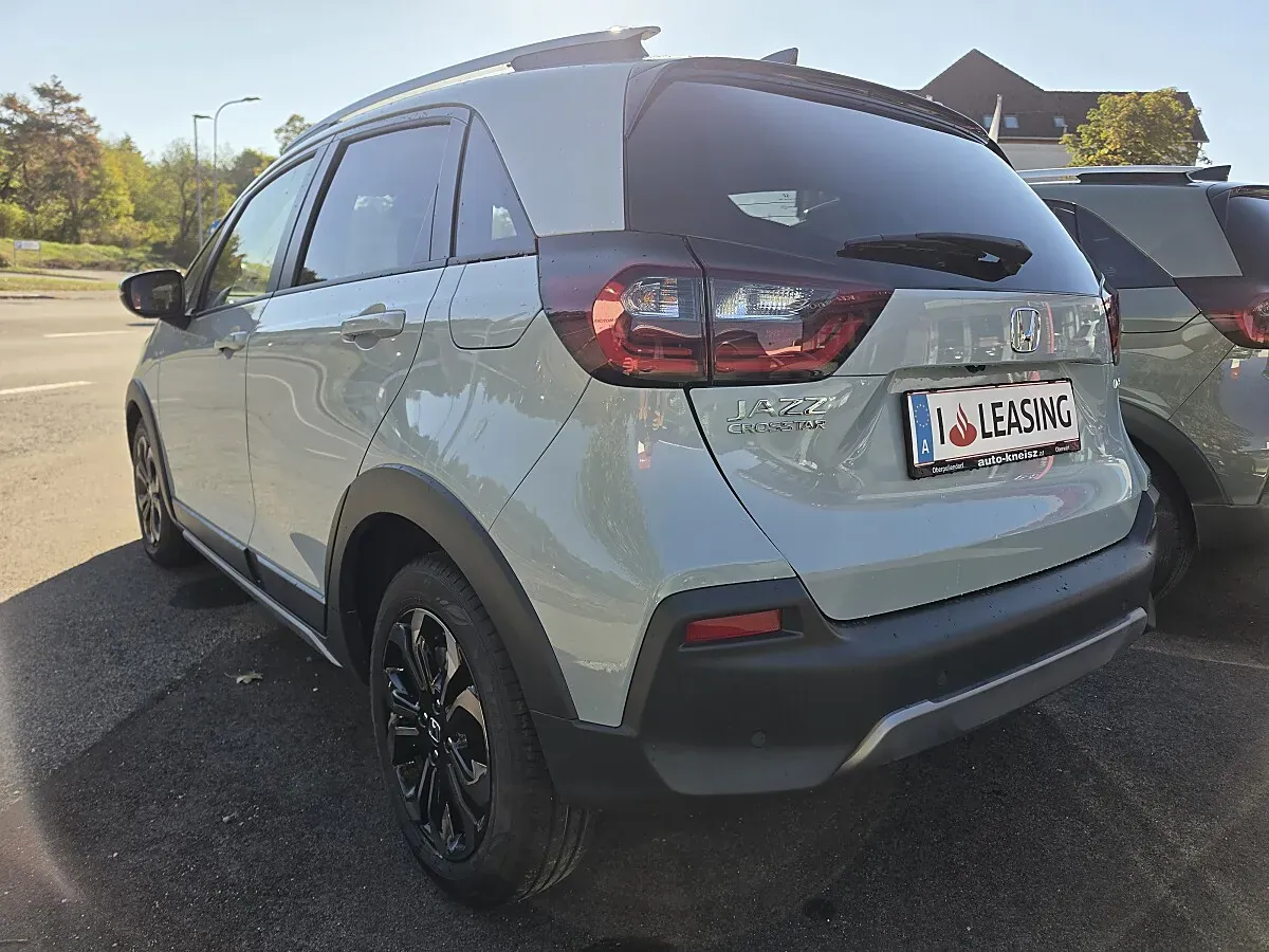 Honda Jazz photo 2