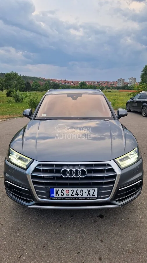 Audi Q5 2018 photo 2
