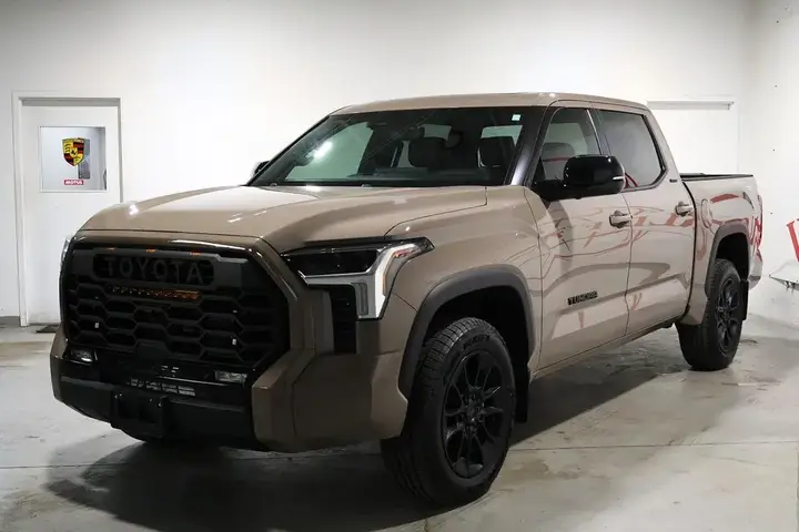 Toyota Tundra 2026 photo 2