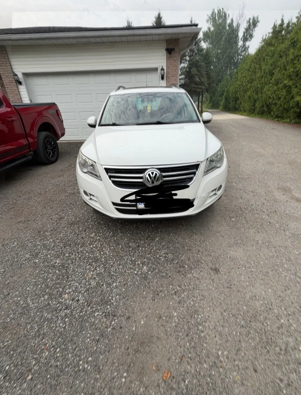 Volkswagen Tiguan 2011 photo 2