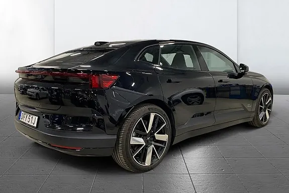 Polestar 4 2025 photo 4