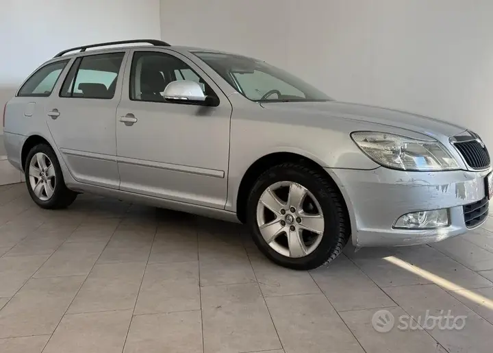 Skoda Octavia 2013 photo 3