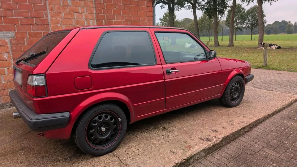 Volkswagen Golf 2