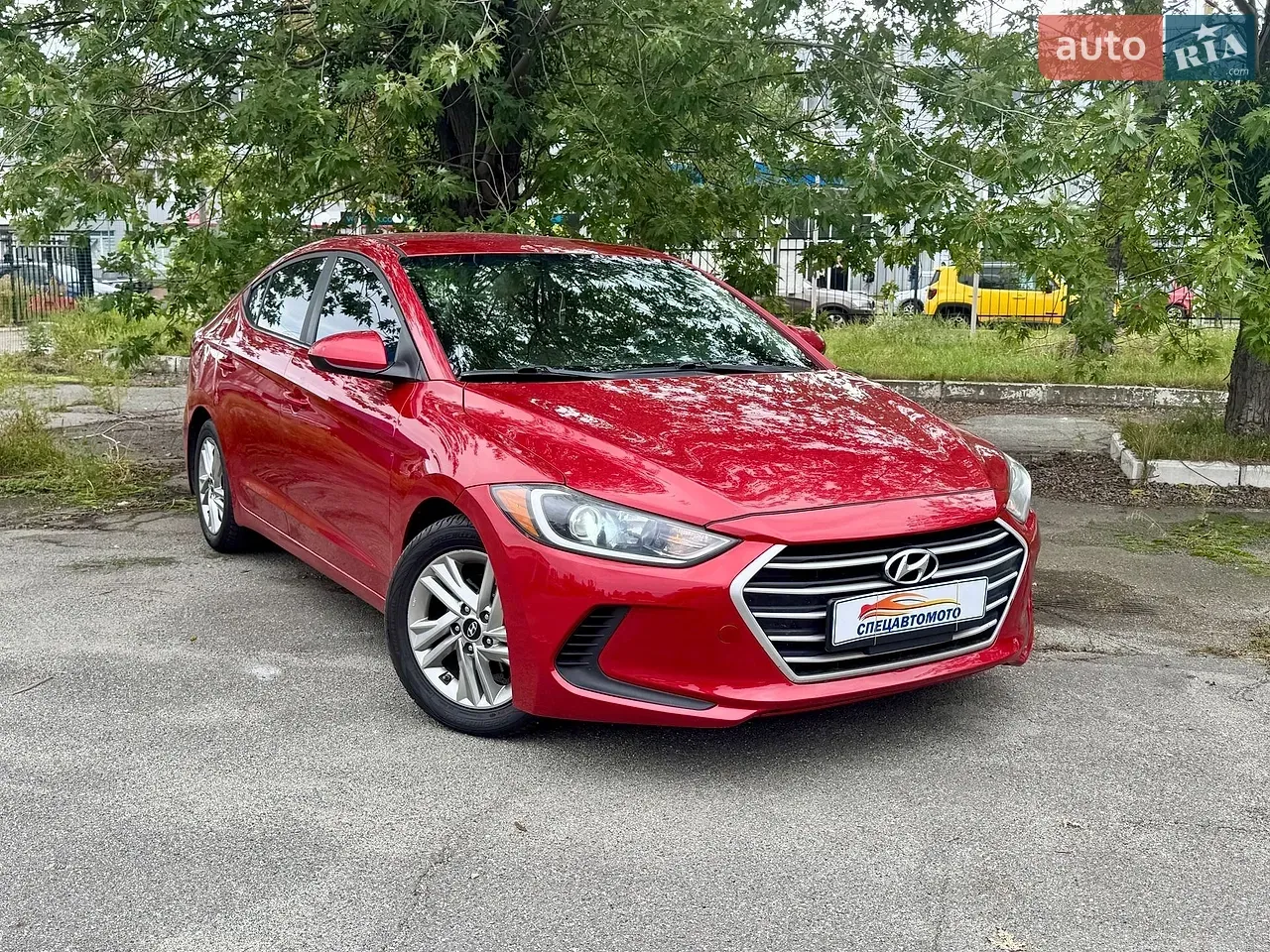 Hyundai Elantra