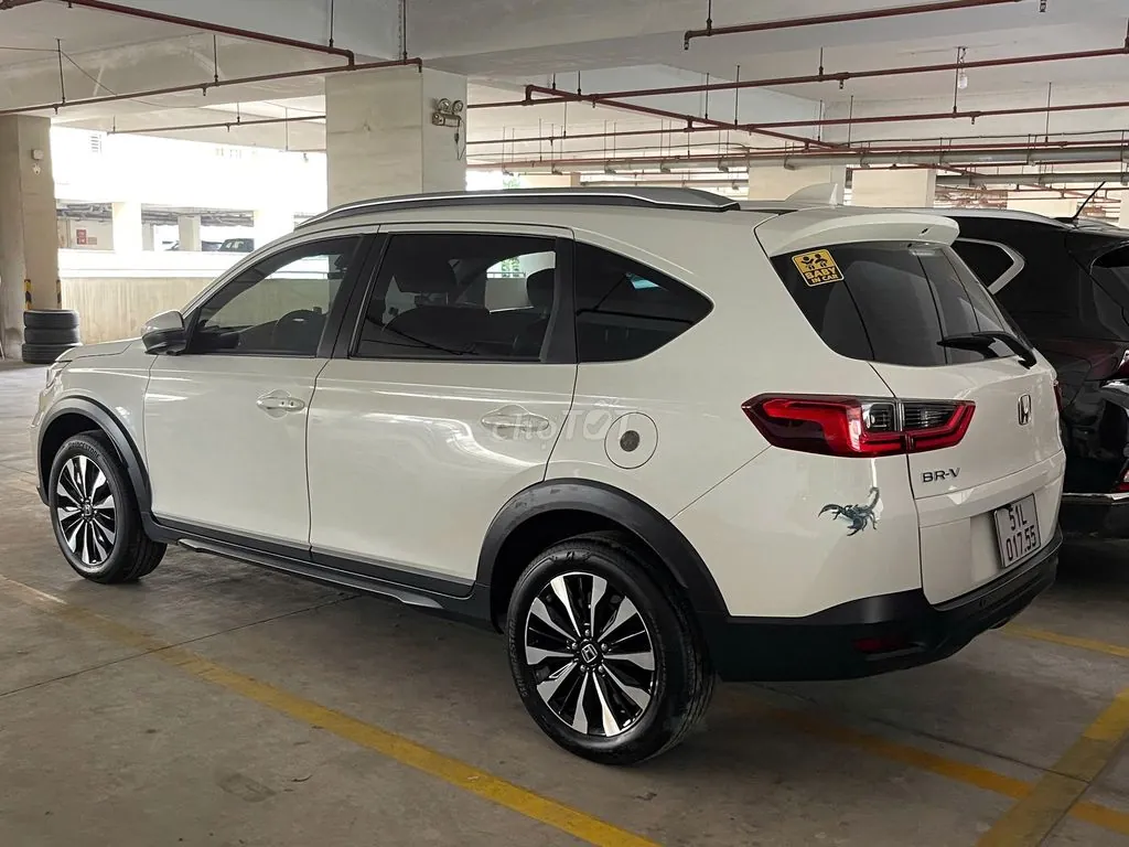 Honda Br-V 2023 photo 2