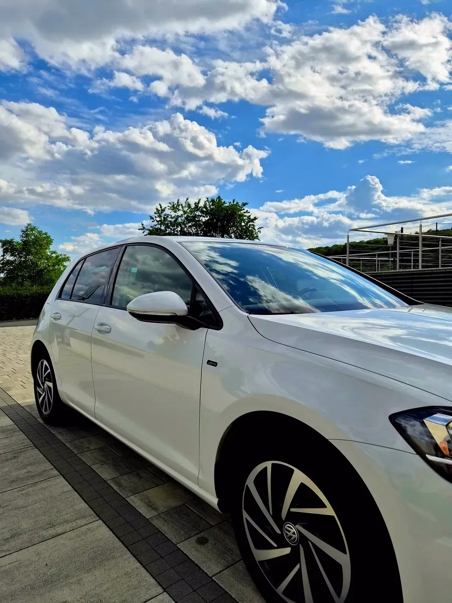 Volkswagen Golf 2018 photo 2