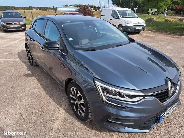 Renault Megane 2021 photo 2