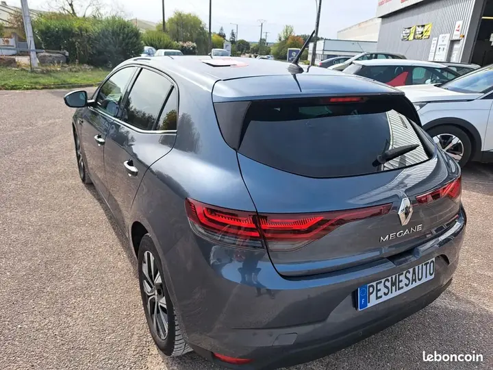 Renault Megane 2021 photo 3