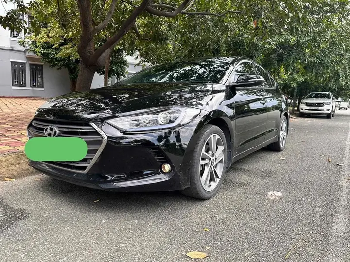 Hyundai Elantra 2019 photo 3