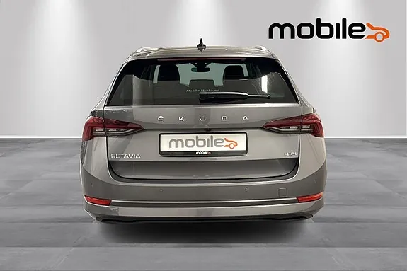 Skoda Octavia 2022 photo 4