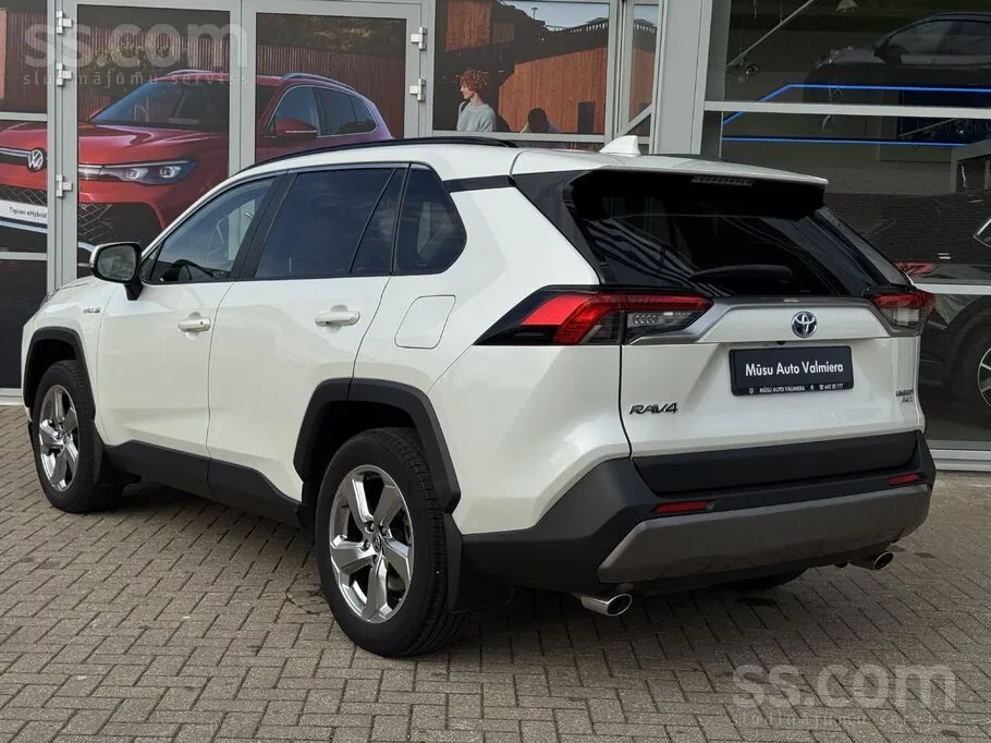 Toyota Rav4 2021 photo 4