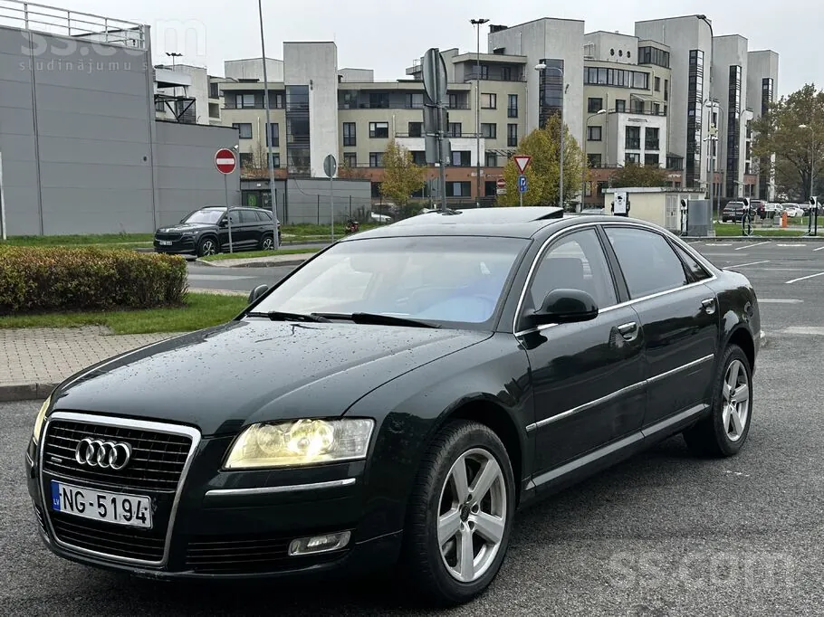 Audi A8 2007 photo 2