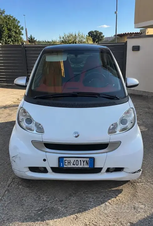 Smart Fortwo 2011 photo 3