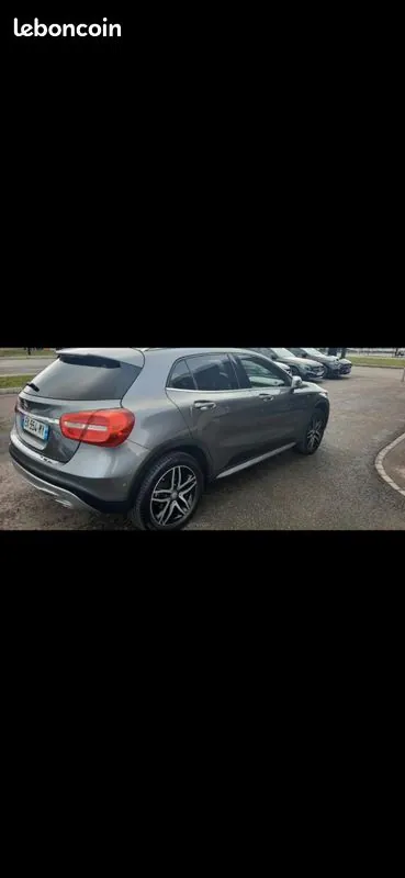 Mercedes-Benz Gla 2017 photo 2