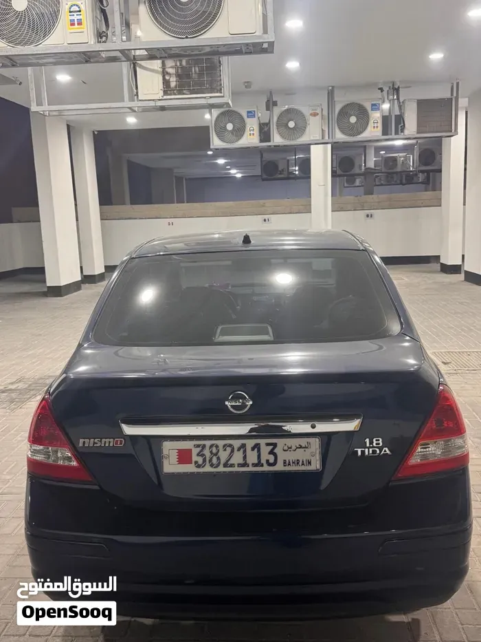 Nissan Tiida 2011 photo 4