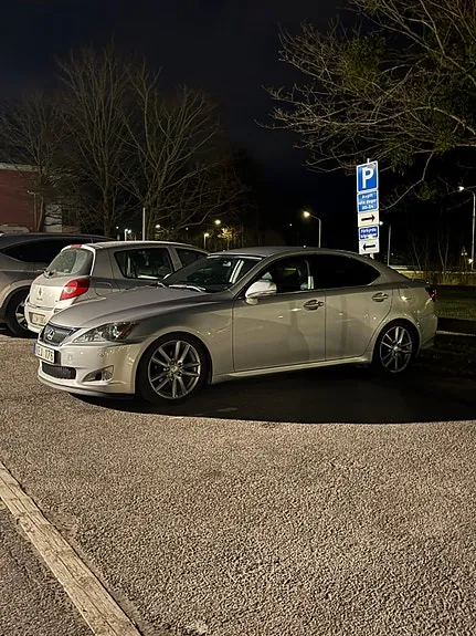 Lexus Is250