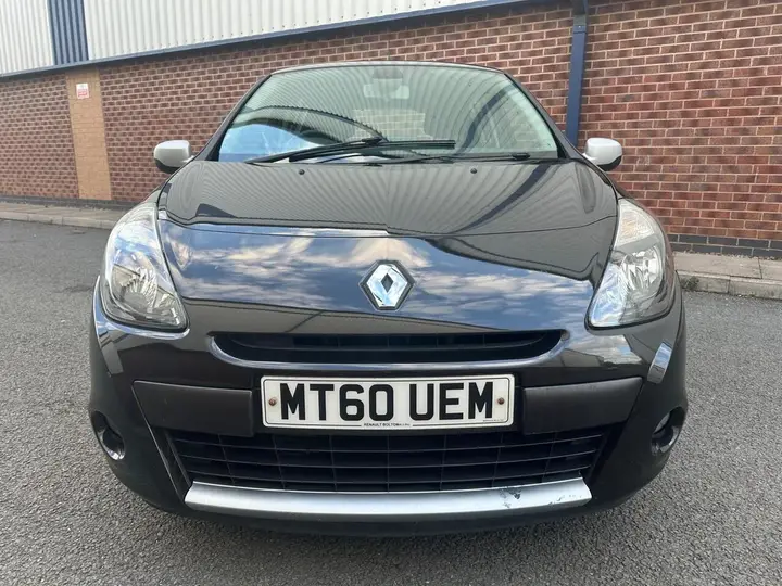 Renault Clio 2011 photo 3