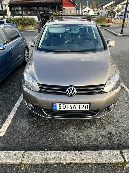 Volkswagen Golf Plus 2011 photo 2