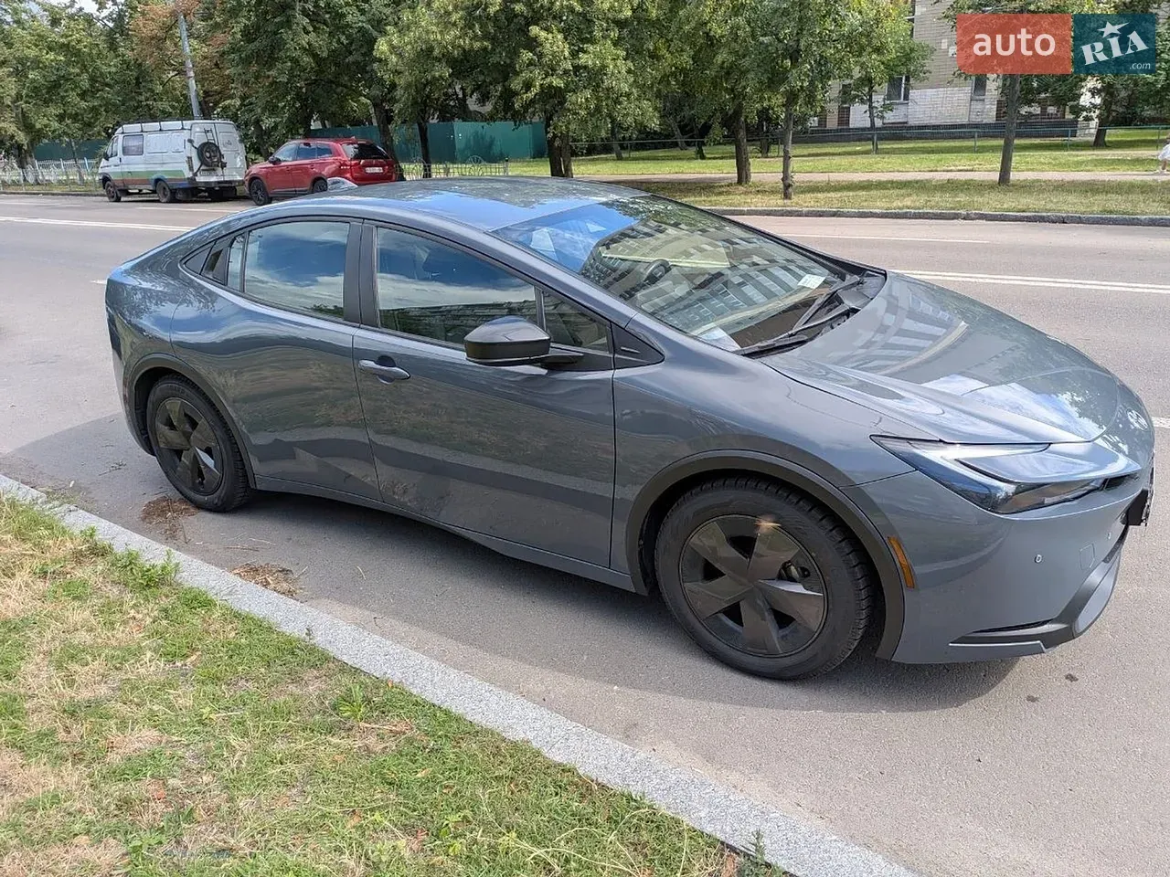 Toyota Prius 2024 photo 5