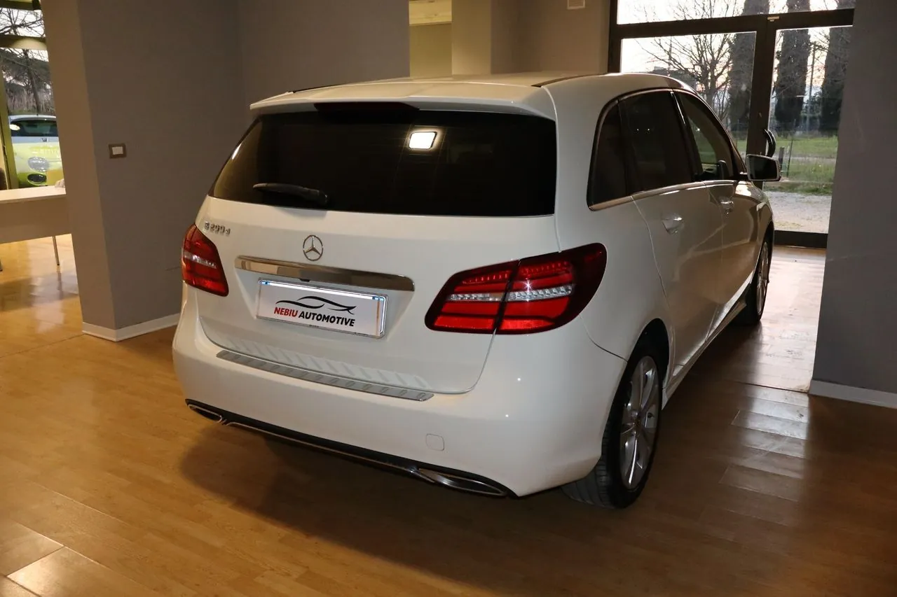 Mercedes-Benz B-Class 2017 photo 4