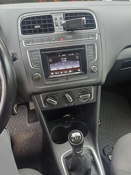 Volkswagen Polo 2015 photo 5