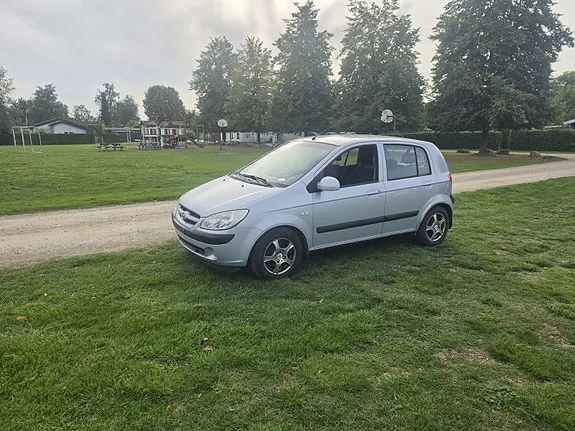 Hyundai Getz 2009 photo 2