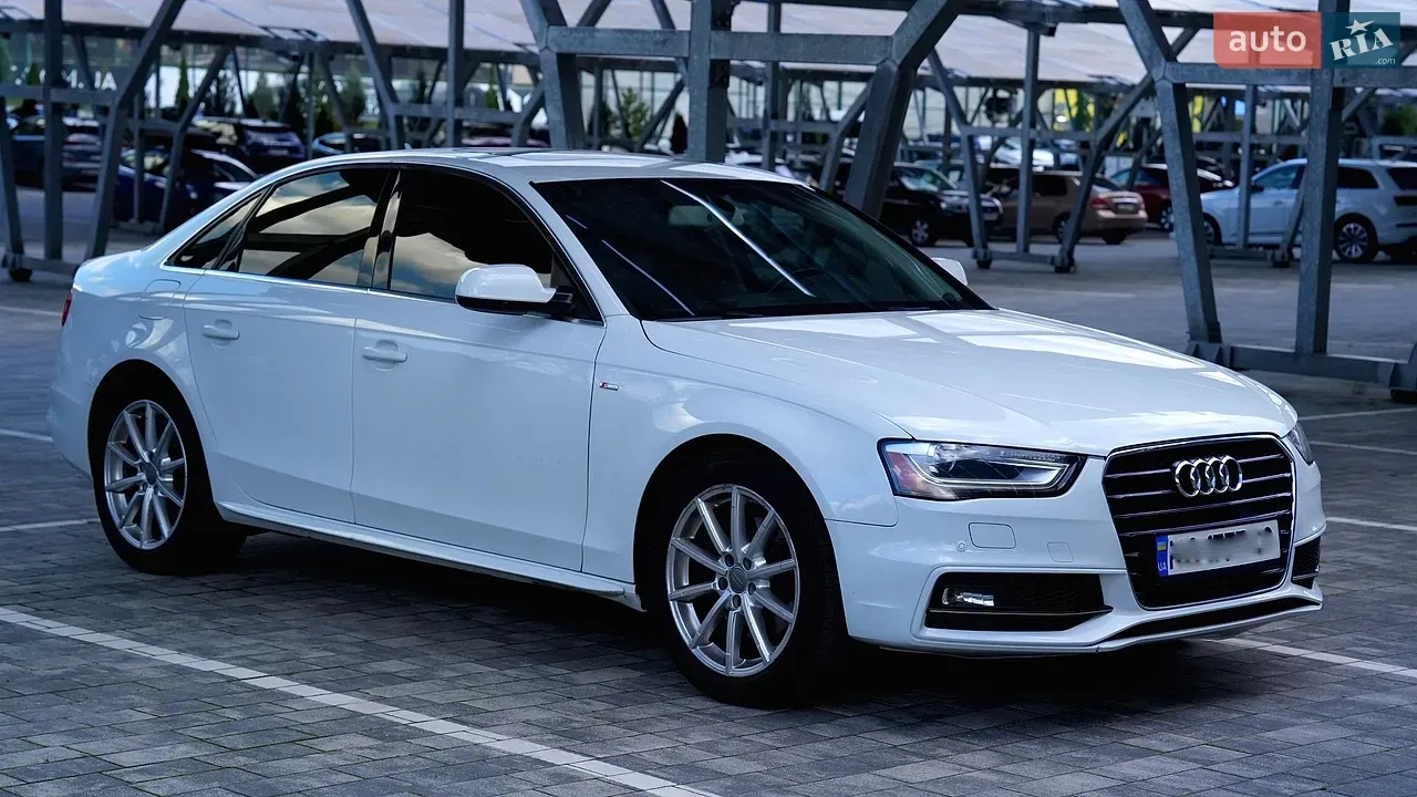Audi A4 2015 photo 2