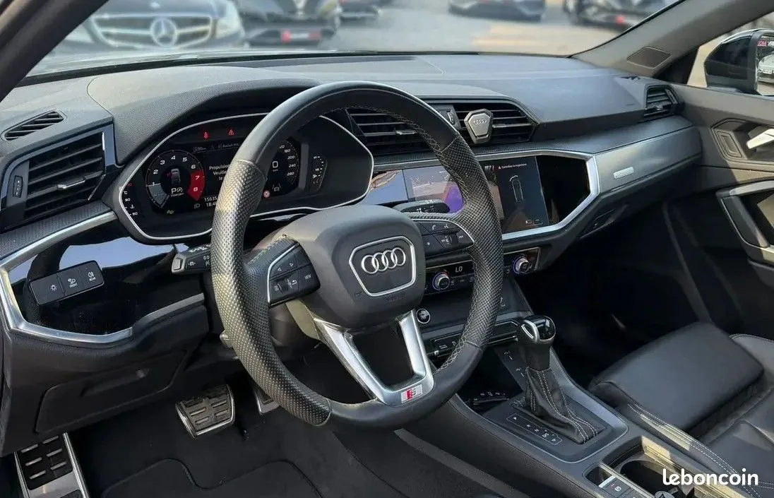Audi Q3 2024 photo 3