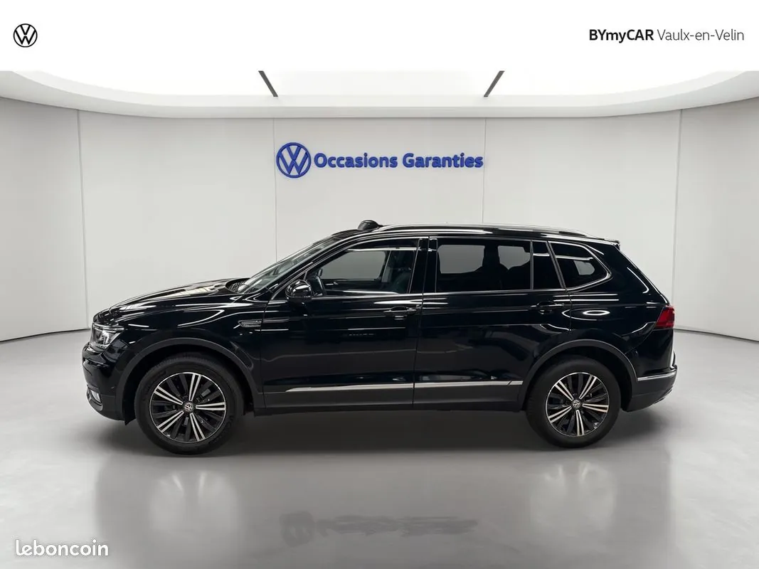 Volkswagen Tiguan Allspace 2021 photo 2