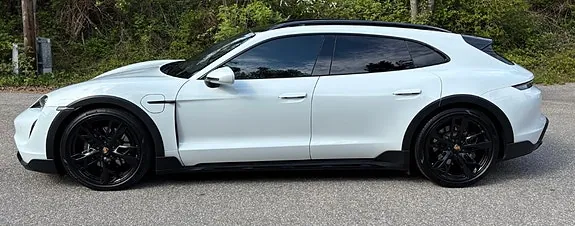 Porsche Taycan 4 2022 photo 3