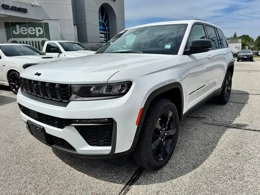 Jeep Grand Cherokee 2026 photo 2