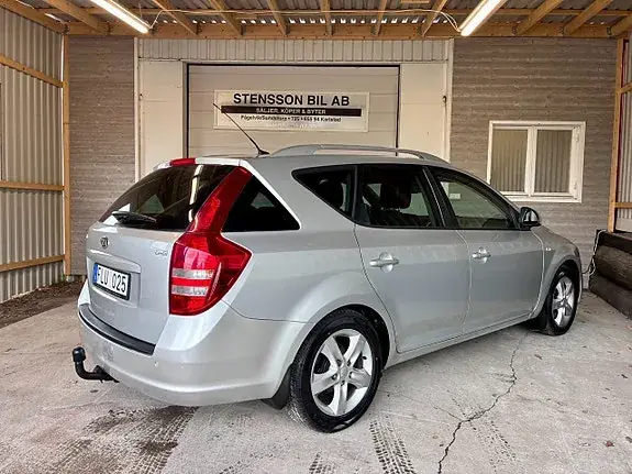 Kia Ceed 2009 photo 5