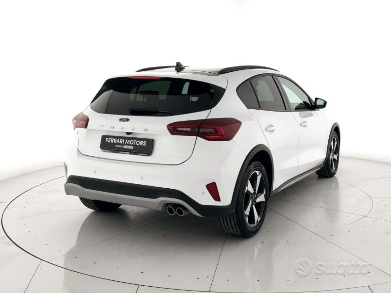 Ford Focus 2024 photo 3