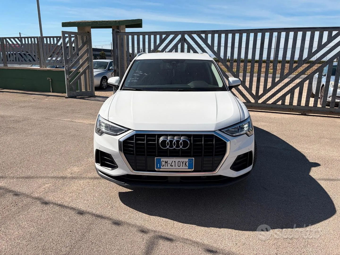 Audi Q3 2023 photo 2