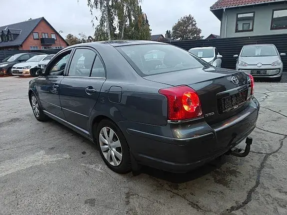 Toyota Avensis 2008 photo 4