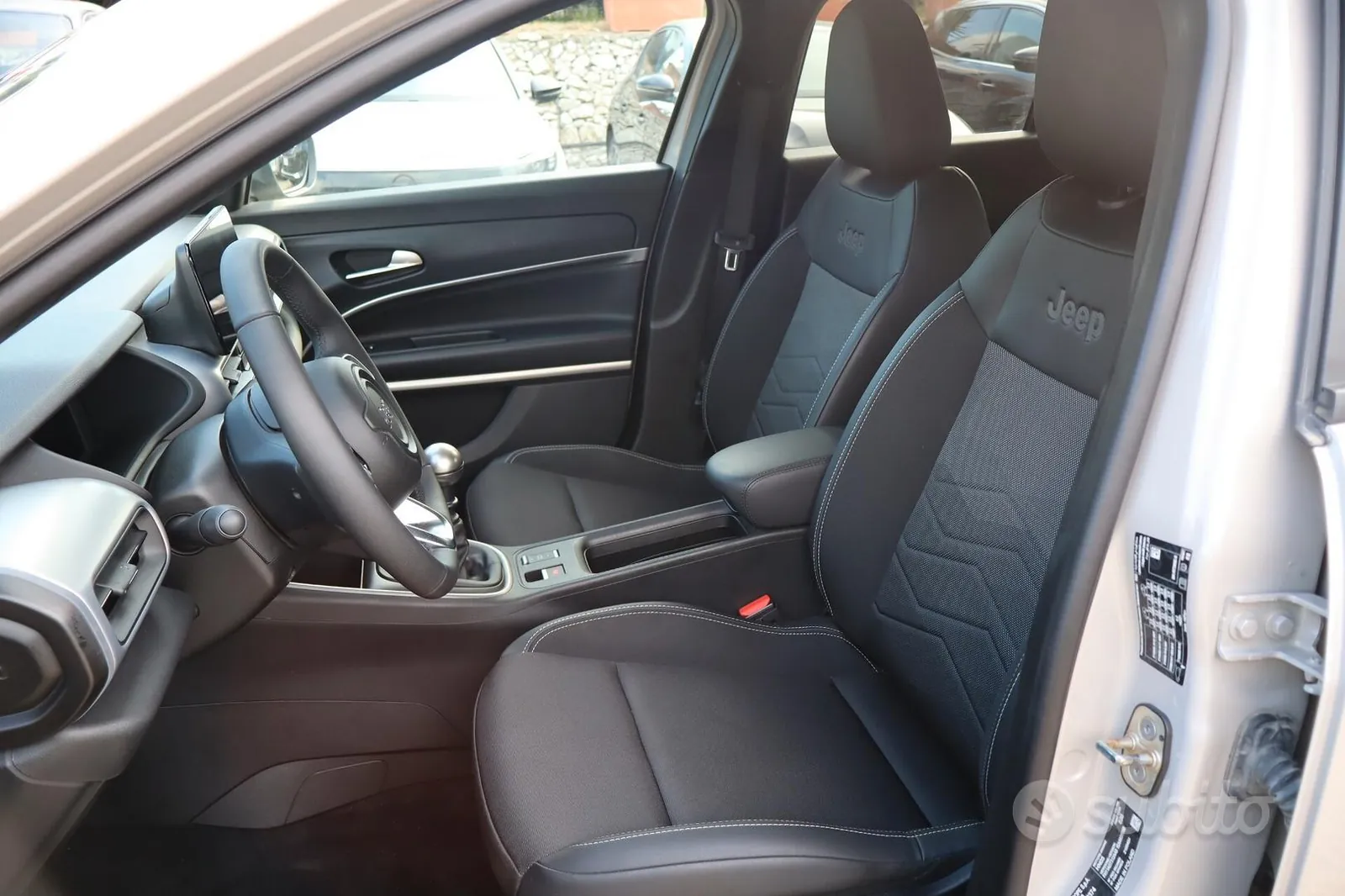 Jeep Avenger 2025 photo 5