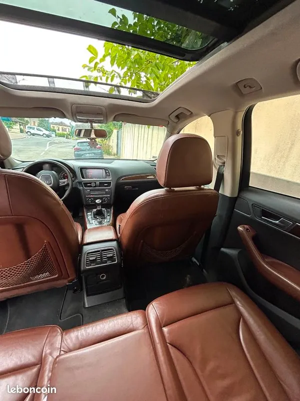 Audi Q5 2009 photo 2